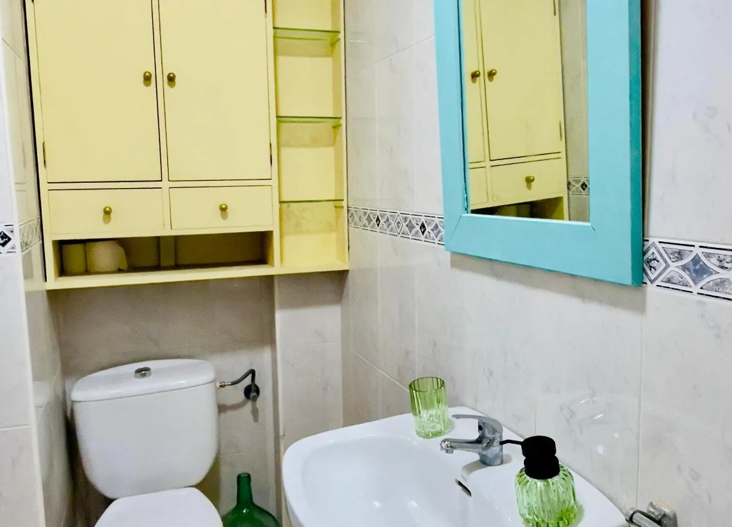 Superhosts Suites Mijas Fuengirola 0*,  Spain
